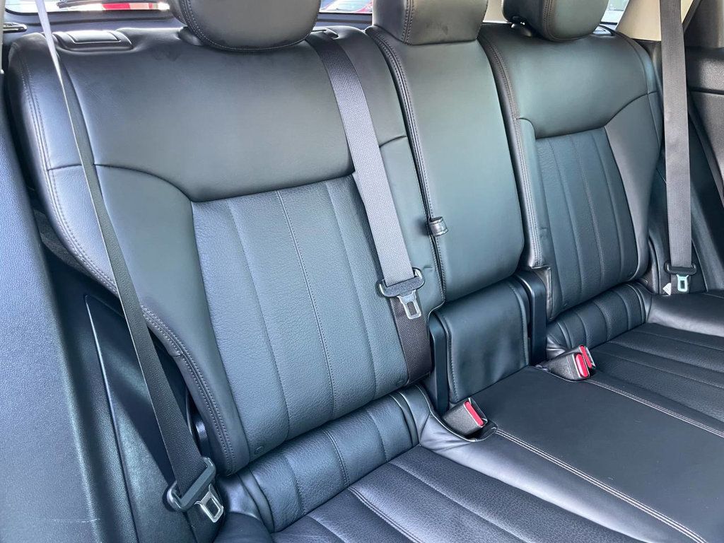 2013 Infiniti FX37 Base photo 9
