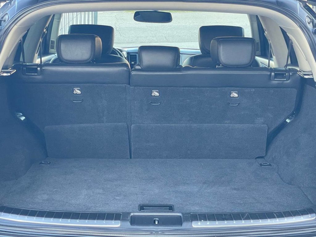 2013 Infiniti FX37 Base photo 19