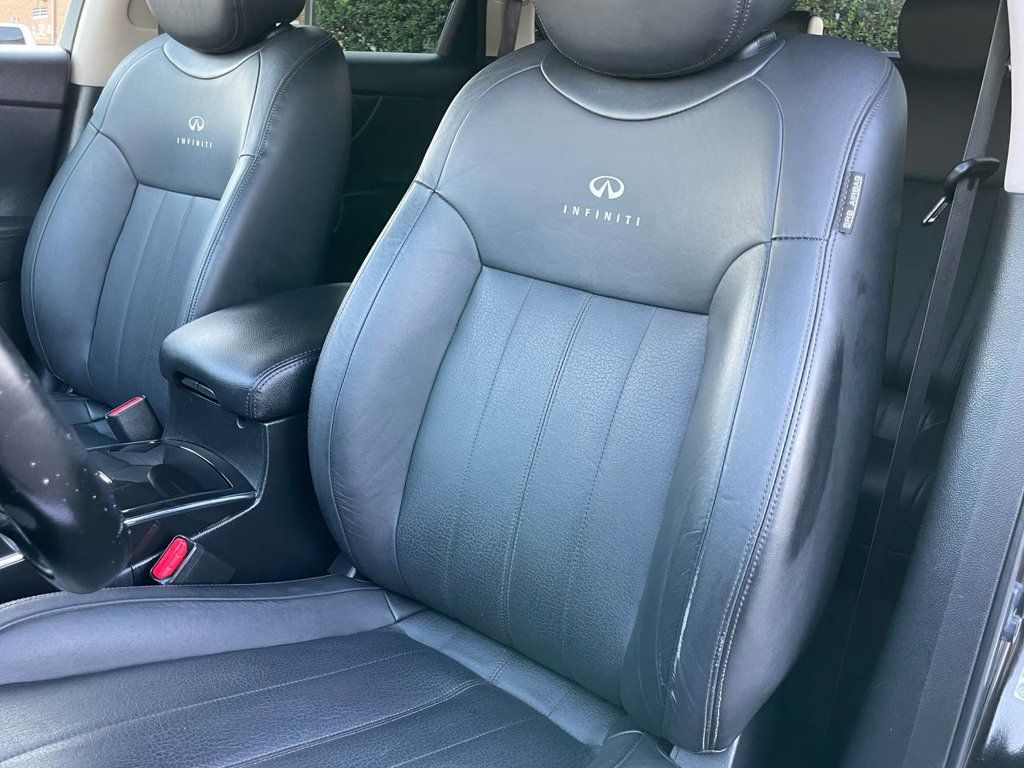 2013 Infiniti FX37 Base photo 4