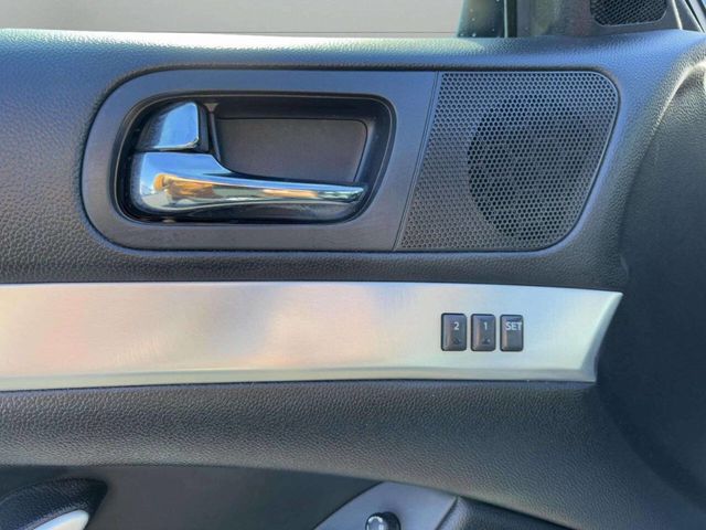 2013 INFINITI G37 Coupe 2dr x AWD - 22944641 - 11