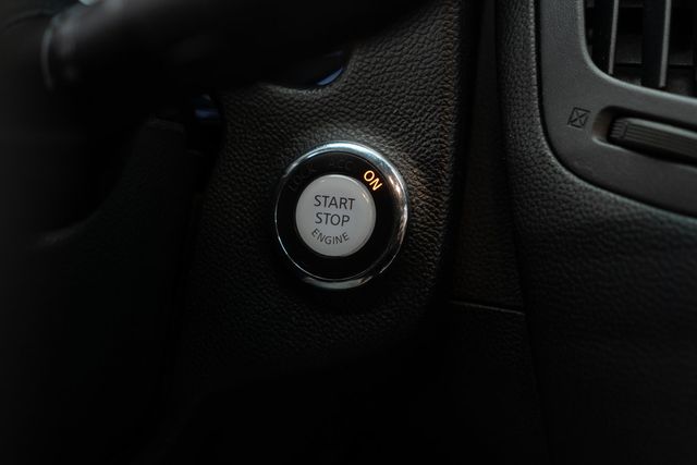 2013 INFINITI G37 Coupe 2dr x AWD - 22969706 - 24