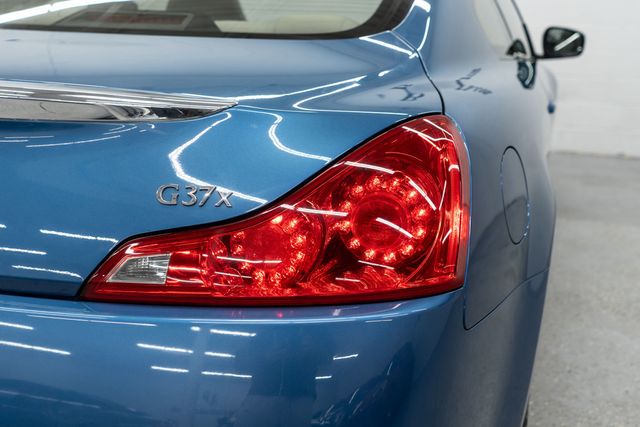 2013 INFINITI G37 Coupe 2dr x AWD - 22969706 - 37