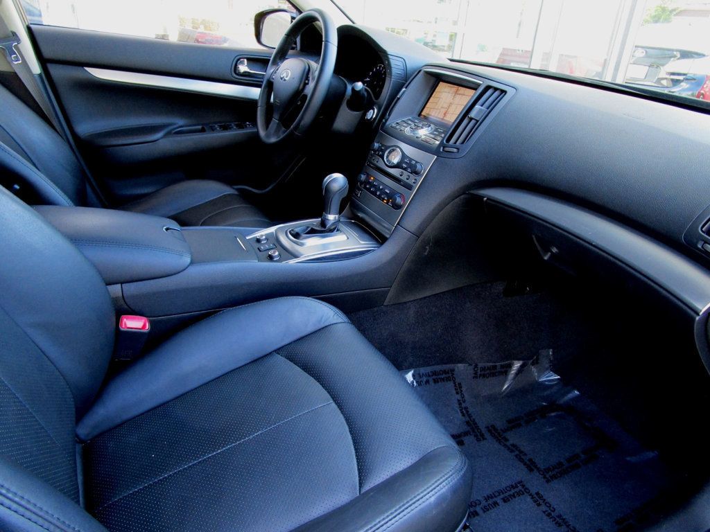 2013 INFINITI G37 Sedan 4dr x AWD - 23081104 - 13