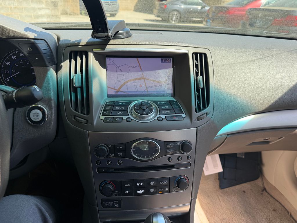 2013 INFINITI G37 Sedan 4dr x AWD - 23015599 - 12