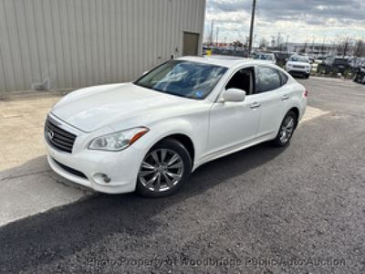 2013 INFINITI M37