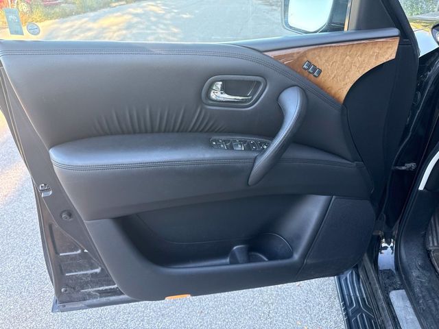2013 INFINITI QX56 4WD 4dr - 23096852 - 9