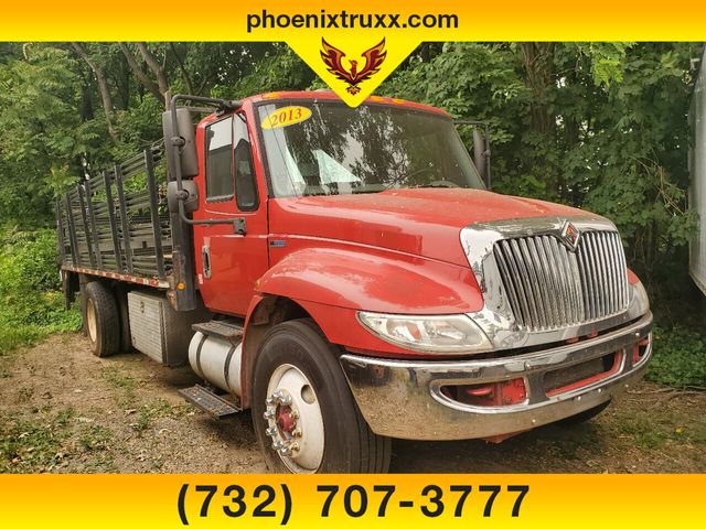 2013 INTERNATIONAL 4300 2dr Regular Cab Long Chassis DRW - 21410618 - 0