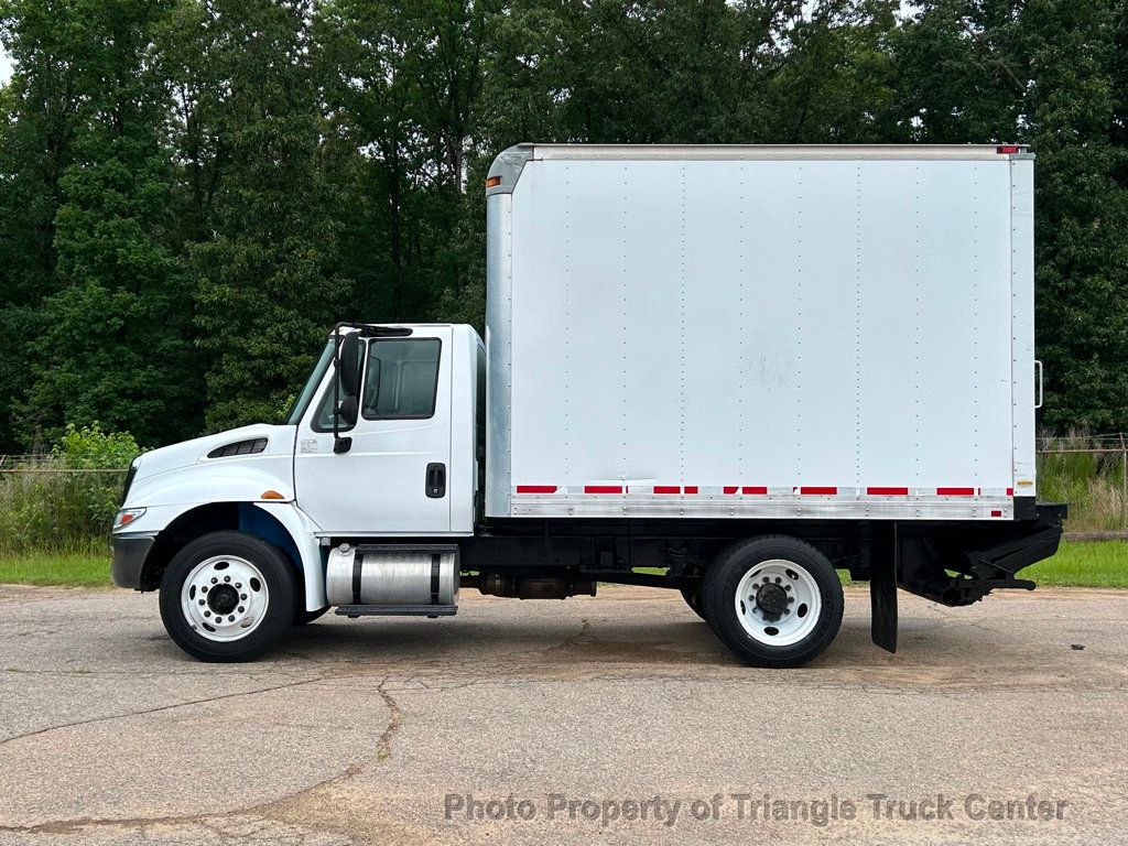 2013 International 4300 JUST 38k MILES! NON CDL BOX TRUCK! LIFT GATE! SUPER NICE UNIT! - 22779995 - 22