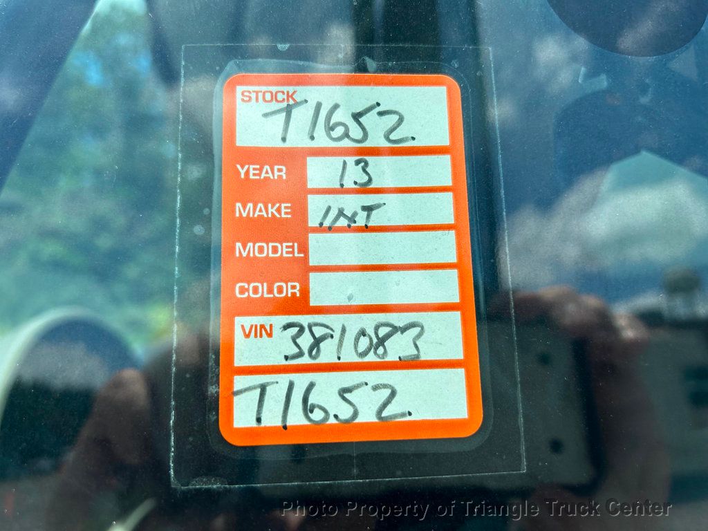 2013 International 4300 JUST 38k MILES! NON CDL BOX TRUCK! LIFT GATE! SUPER NICE UNIT! - 22779995 - 52