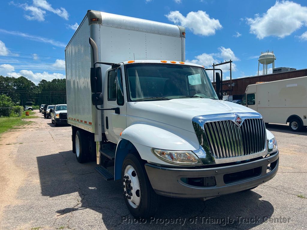 2013 International 4300 JUST 38k MILES! NON CDL BOX TRUCK! LIFT GATE! SUPER NICE UNIT! - 22779995 - 5