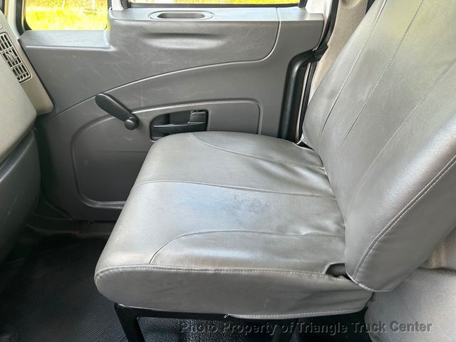 2013 International 4300 JUST 38k MILES! NON CDL BOX TRUCK! LIFT GATE! SUPER NICE UNIT! - 22779995 - 81