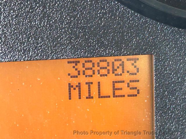 2013 International 4300 JUST 38k MILES! NON CDL BOX TRUCK! LIFT GATE! SUPER NICE UNIT! - 22779995 - 88