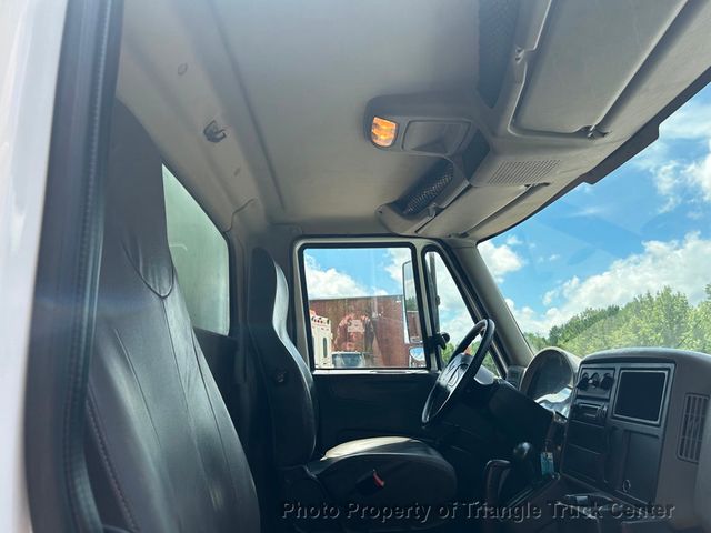 2013 International 4300 JUST 38k MILES! NON CDL BOX TRUCK! LIFT GATE! SUPER NICE UNIT! - 22779995 - 92