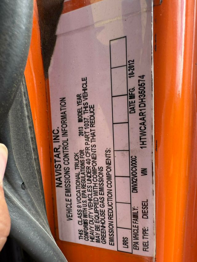 2013 International 7400 DUMP TRUCK WITH PLOW MOUNT AND SALT SPREADER READY TO WORK FINANCING AVAILABLE - 22897348 - 20