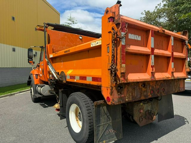 2013 International 7400 DUMP TRUCK WITH PLOW MOUNT AND SALT SPREADER READY TO WORK FINANCING AVAILABLE - 22897348 - 2