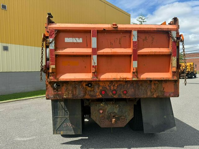 2013 International 7400 DUMP TRUCK WITH PLOW MOUNT AND SALT SPREADER READY TO WORK FINANCING AVAILABLE - 22897348 - 3