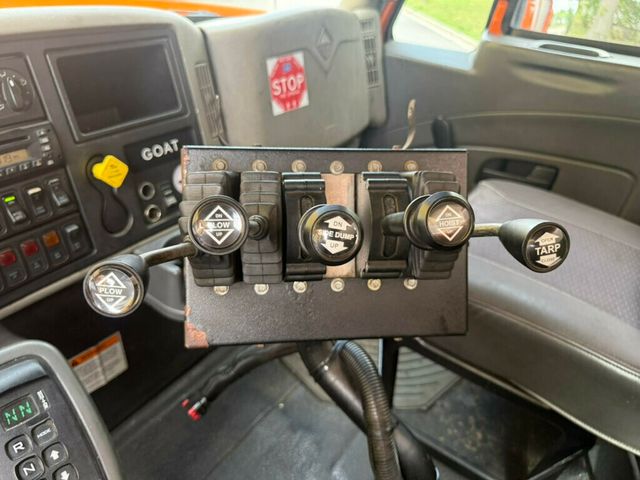 2013 International 7400 DUMP TRUCK WITH PLOW MOUNT AND SALT SPREADER READY TO WORK FINANCING AVAILABLE - 22897348 - 40