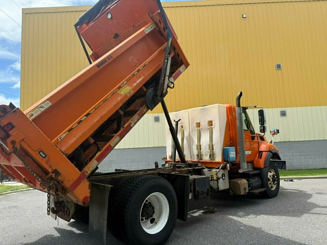 2013 International 7400 DUMP TRUCK WITH PLOW MOUNT AND SALT SPREADER READY TO WORK FINANCING AVAILABLE - 22897348 - 43