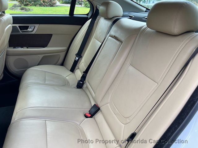 2013 Jaguar XF 2.0T Turbo Sedan - 22923900 - 9