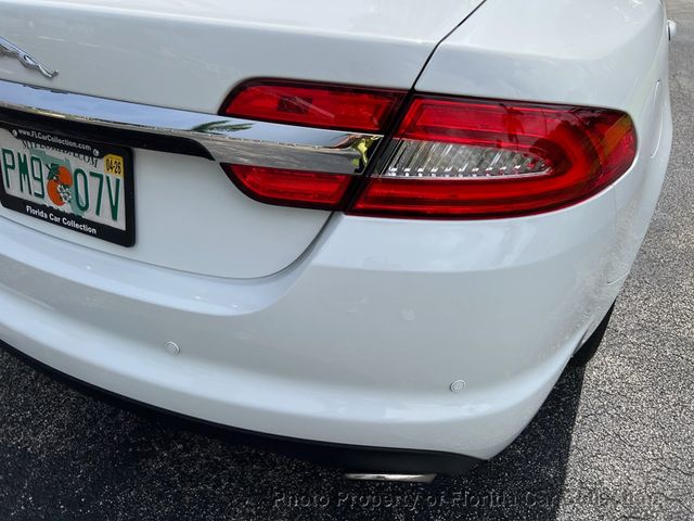 2013 Jaguar XF 2.0T Turbo Sedan - 22923900 - 21