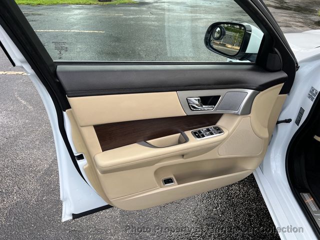 2013 Jaguar XF 2.0T Turbo Sedan - 22923900 - 30