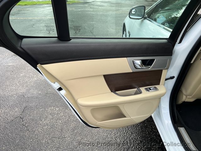 2013 Jaguar XF 2.0T Turbo Sedan - 22923900 - 32