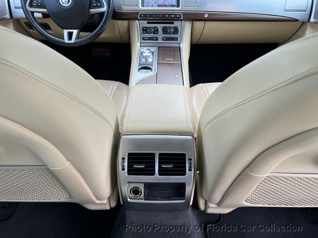 2013 Jaguar XF 2.0T Turbo Sedan - 22923900 - 47