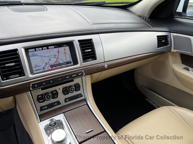 2013 Jaguar XF 2.0T Turbo Sedan - 22923900 - 49