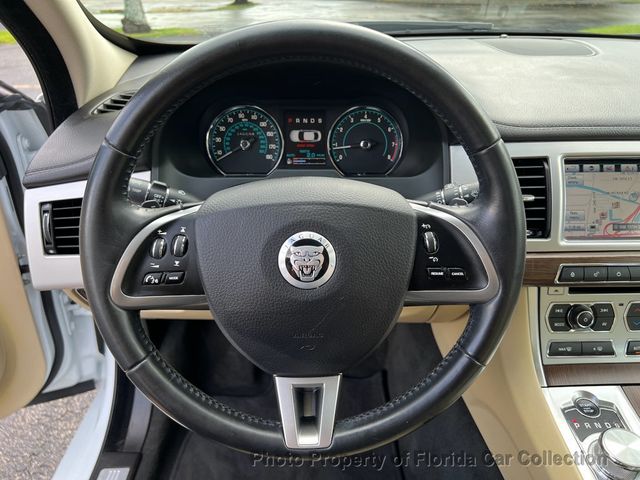 2013 Jaguar XF 2.0T Turbo Sedan - 22923900 - 50