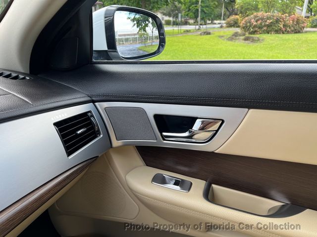 2013 Jaguar XF 2.0T Turbo Sedan - 22923900 - 56