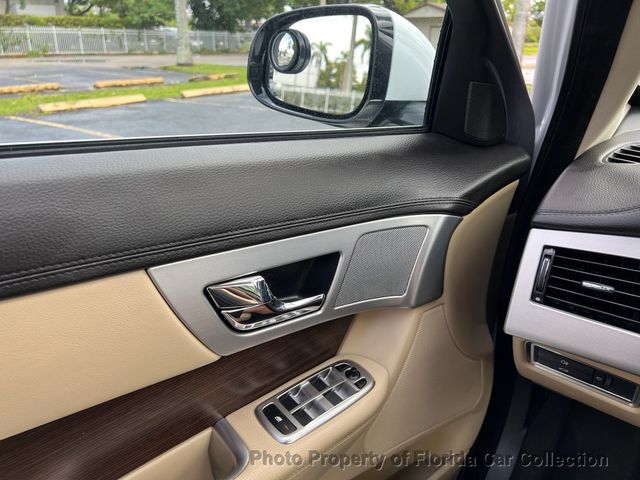 2013 Jaguar XF 2.0T Turbo Sedan - 22923900 - 57