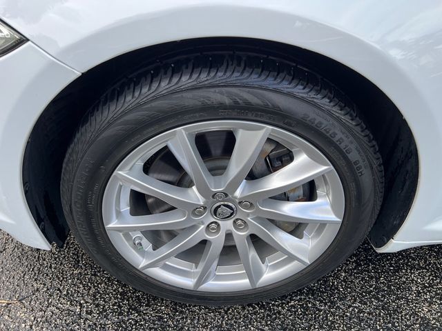 2013 Jaguar XF 2.0T Turbo Sedan - 22923900 - 82