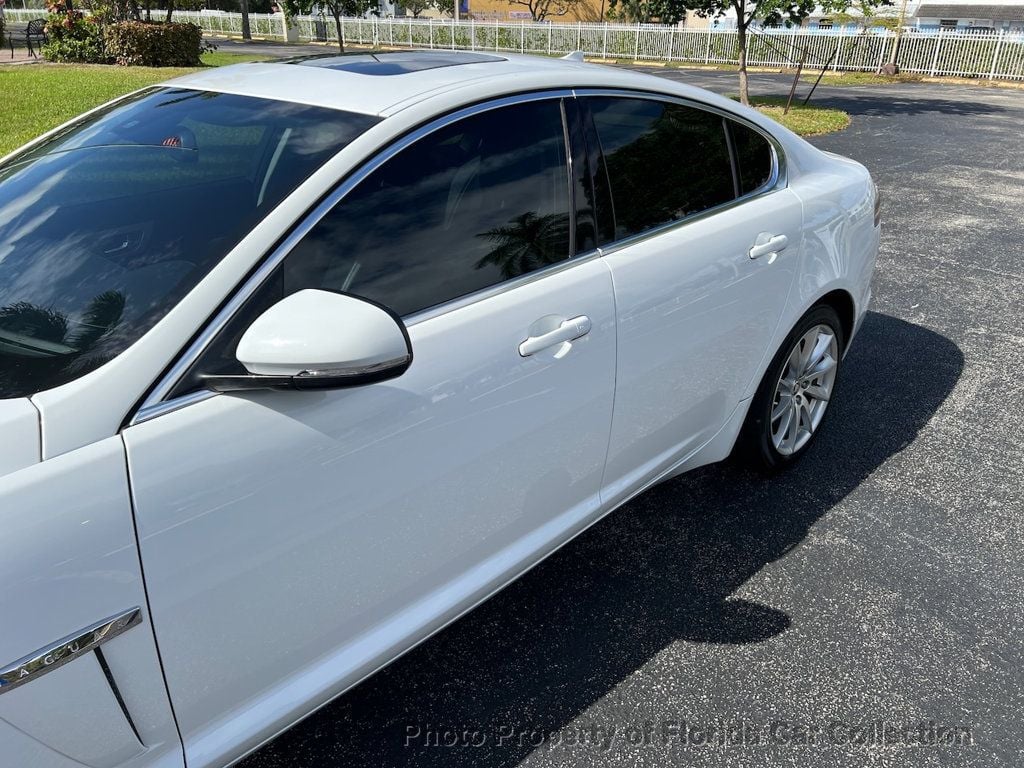 2013 Jaguar XF Sedan 2.0T RWD - 22666327 - 23