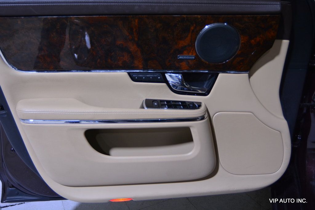 2013 Jaguar XJ 4dr Sedan AWD - 22902240 - 6