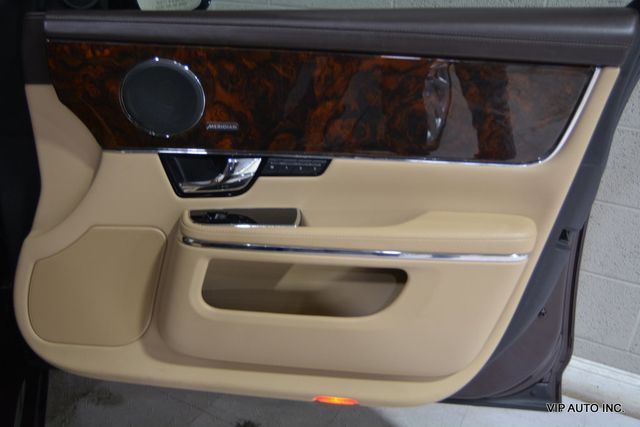2013 Jaguar XJ 4dr Sedan AWD - 22902240 - 7
