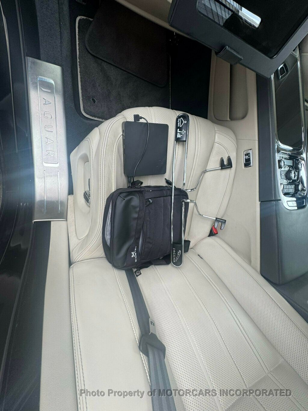 2013 Jaguar XJ 4dr Sedan XJL Ultimate RWD - 23012563 - 36