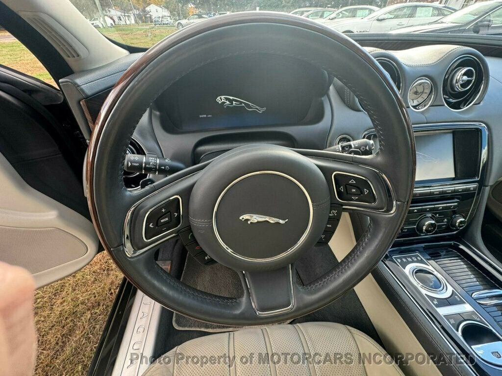 2013 Jaguar XJ ONLY 30 IMPORTED TO THE US!!  - 22937051 - 12