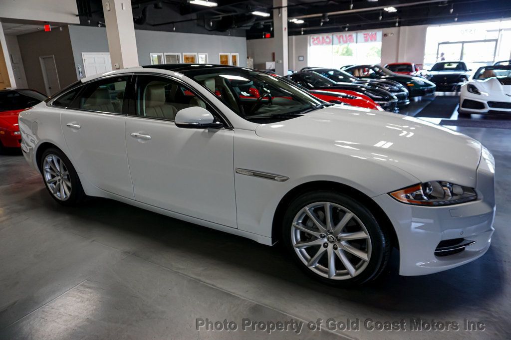 2013 Jaguar XJ *Super Low Mile* *AWD* *Pano-Roof* - 22439114 - 28