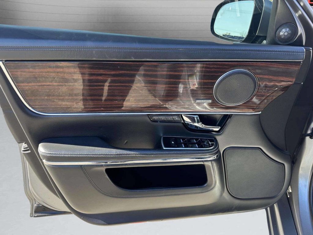 2013 Jaguar XJL Portfolio AWD 4dr Sedan - 22943700 - 12