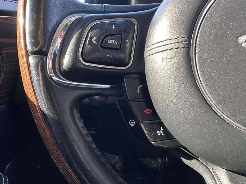 2013 Jaguar XJL Portfolio AWD 4dr Sedan - 22943700 - 25