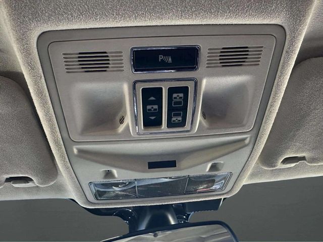 2013 Jaguar XJL Portfolio AWD 4dr Sedan - 22943700 - 34