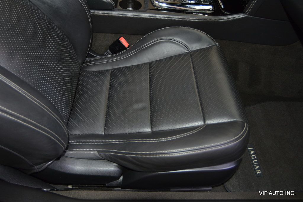 2013 Jaguar XK 2dr Convertible - 22959795 - 19