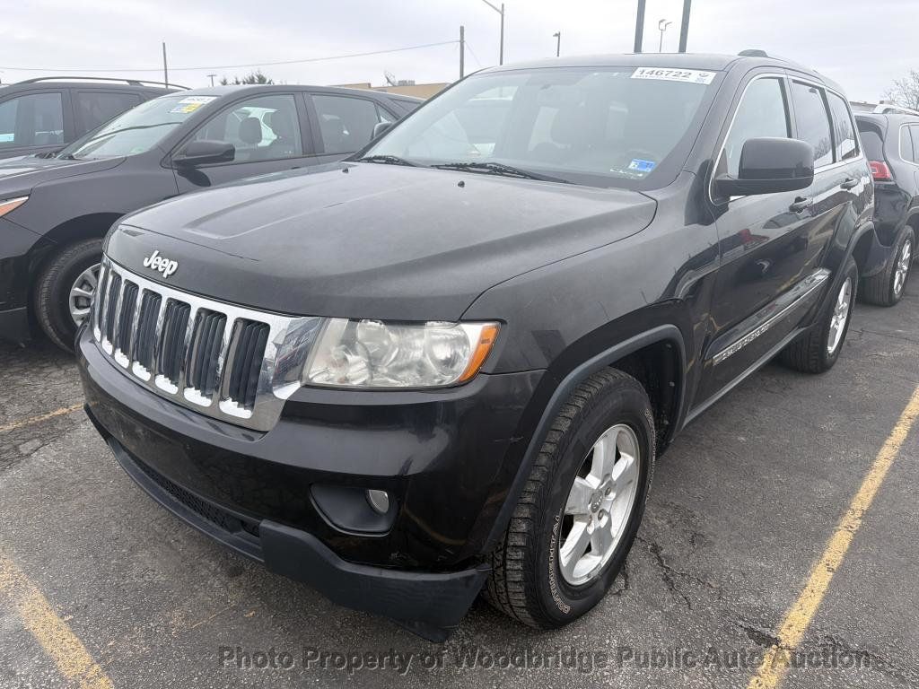 2013 Jeep Grand Cherokee 4WD 4dr Laredo - 22979273 | Video 1