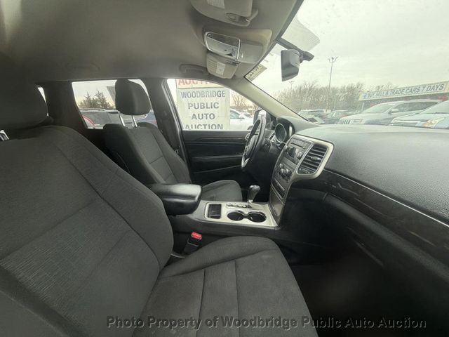 2013 Jeep Grand Cherokee 4WD 4dr Laredo - 22979273 - 9