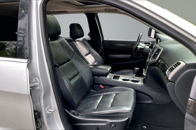 2013 Jeep Grand Cherokee 4WD 4dr Laredo - 23022512 - 13