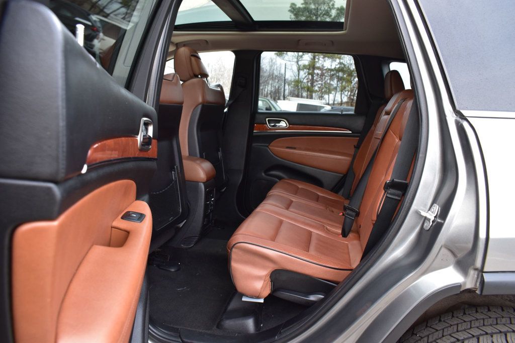 2013 Jeep Grand Cherokee 4WD 4dr Overland - 22967194 - 19
