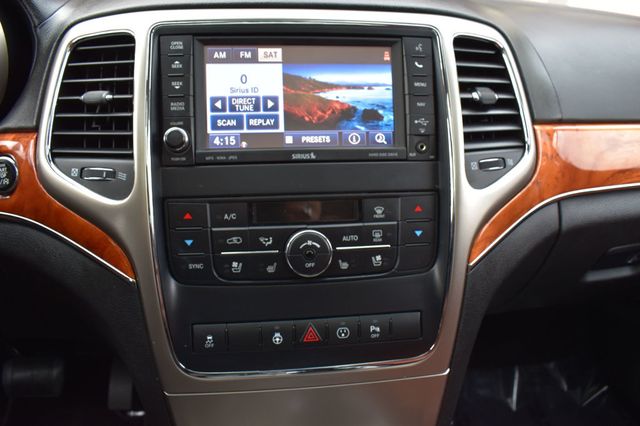 2013 Jeep Grand Cherokee 4WD 4dr Overland - 22967194 - 37