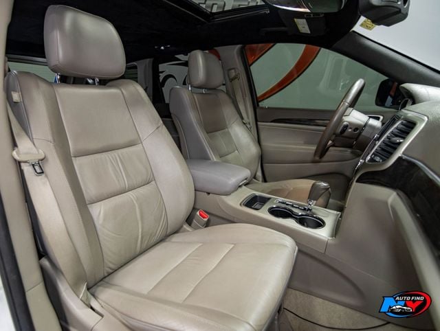 2013 Jeep Grand Cherokee 4X4, LAREDO, NAVI, SUNROOF, BACKUP CAM, HEATED SEATS, 18" WHEELS - 22967481 - 22