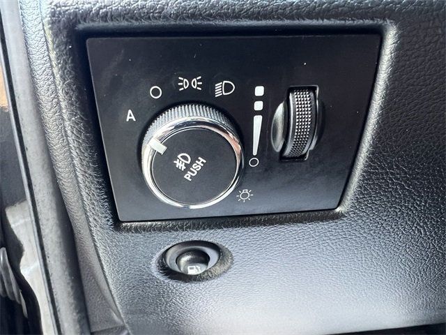 2013 Jeep Grand Cherokee Overland - 22863305 - 22