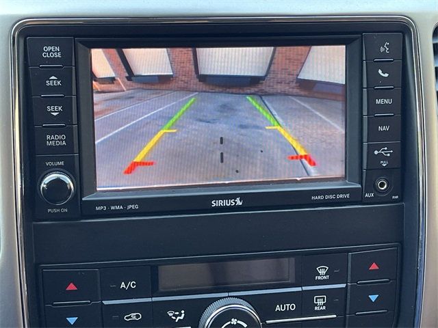 2013 Jeep Grand Cherokee Overland - 22863305 - 28